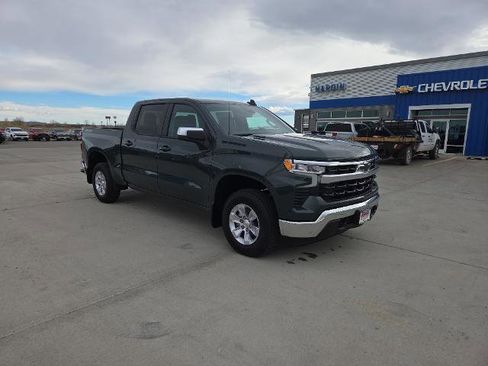 New 2026 Chevrolet Silverado 1500 LT w/ LPO, Dark Essentials Package image 8
