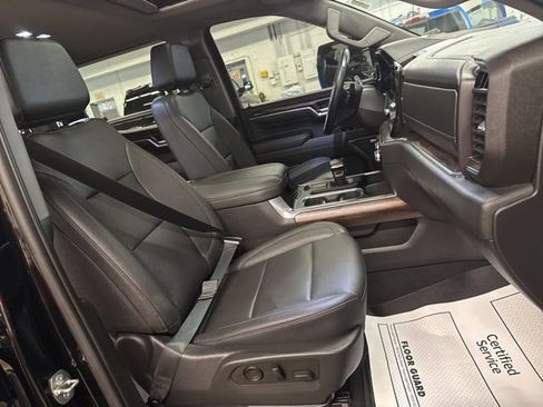 Used 2023 GMC Sierra 1500 SLT w/ SLT Convenience Package AWD/4WD image 28
