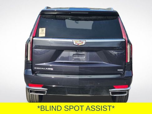 Used 2022 Cadillac Escalade Premium Luxury image 8