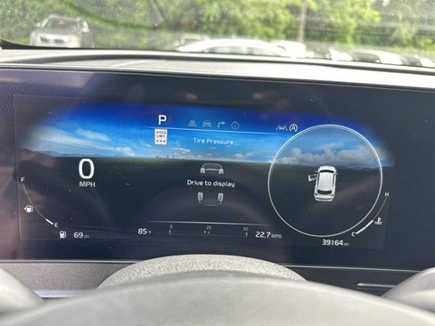 Certified 2023 Kia Sportage SX FWD image 30