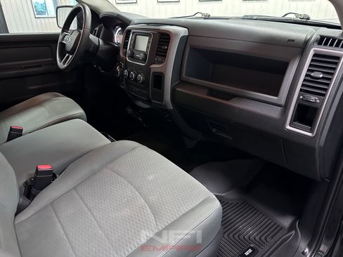 Used 2016 RAM 1500 Express w/ Black Ram 1500 Express Group AWD/4WD image 40
