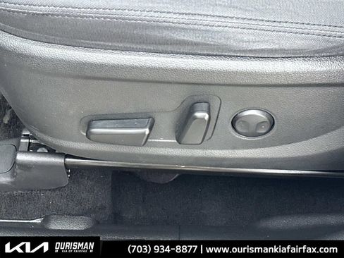 Used 2022 Hyundai Santa Fe SEL w/ Cargo Package image 18