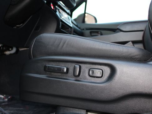 Used 2024 Honda Passport Black Edition image 15