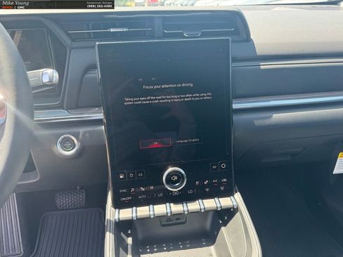 New 2026 GMC Terrain Denali AWD/4WD image 15