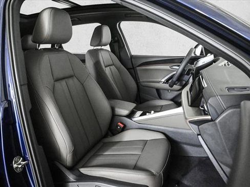 New 2025 Audi Q5 Premium image 22