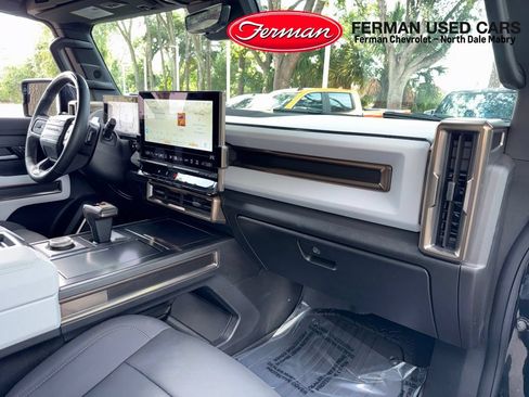 Used 2025 GMC Hummer EV 3X AWD/4WD image 8