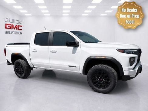 New 2026 GMC Canyon Elevation w/ Convenience Package AWD/4WD image 2