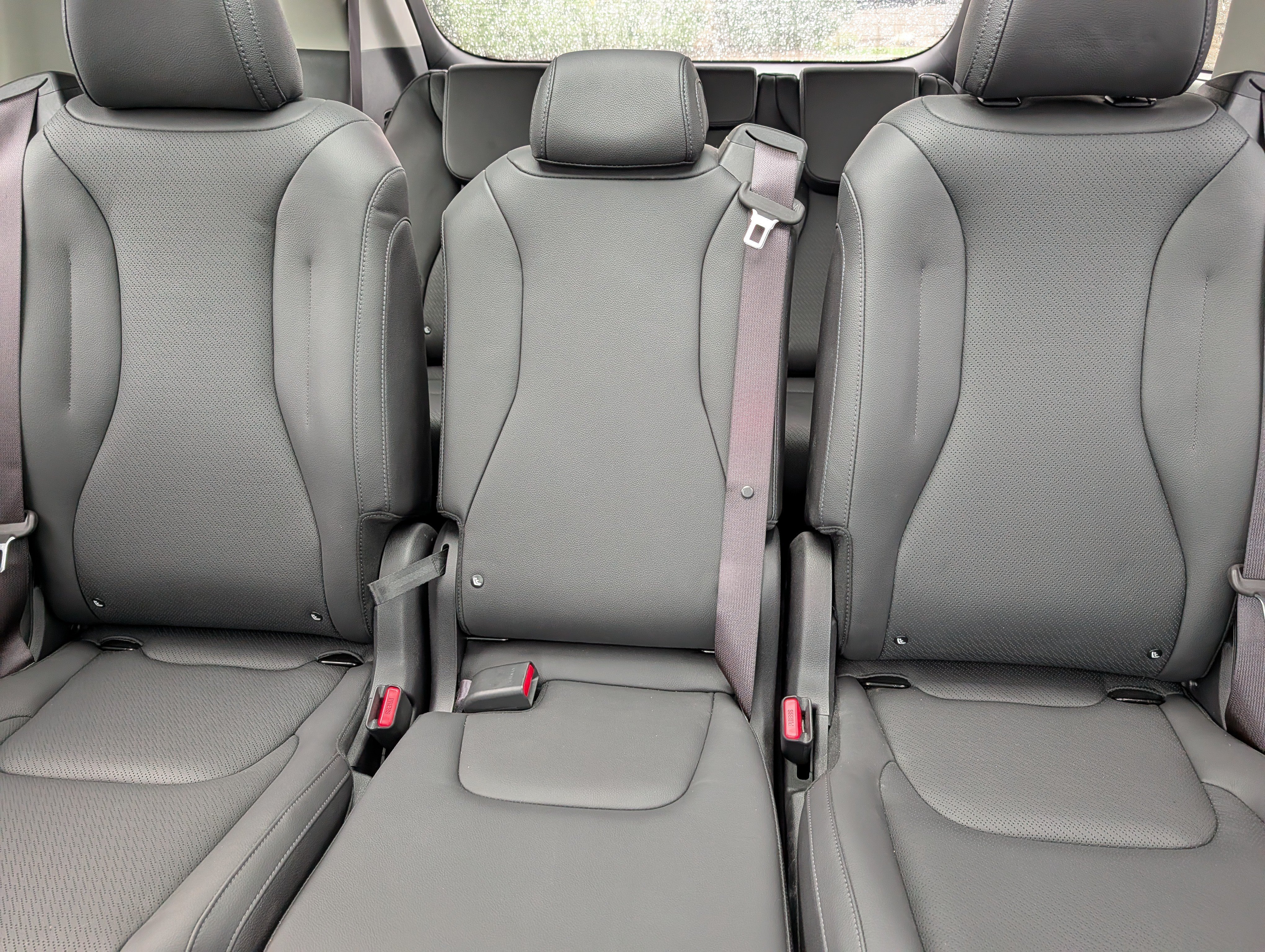 Certified 2025 Kia Carnival SX Prestige FWD image 13