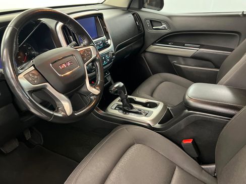 Used 2017 GMC Canyon SLE w/ Nightfall Edition RWD image 16