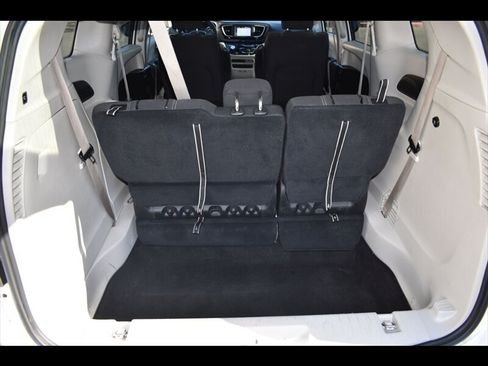 Used 2022 Chrysler Voyager LX w/ Fleet Security Group FWD image 22