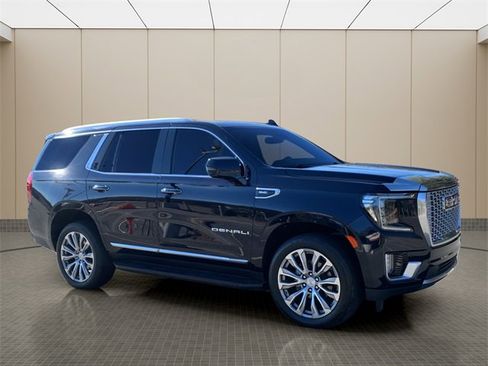 Used 2023 GMC Yukon Denali image 7