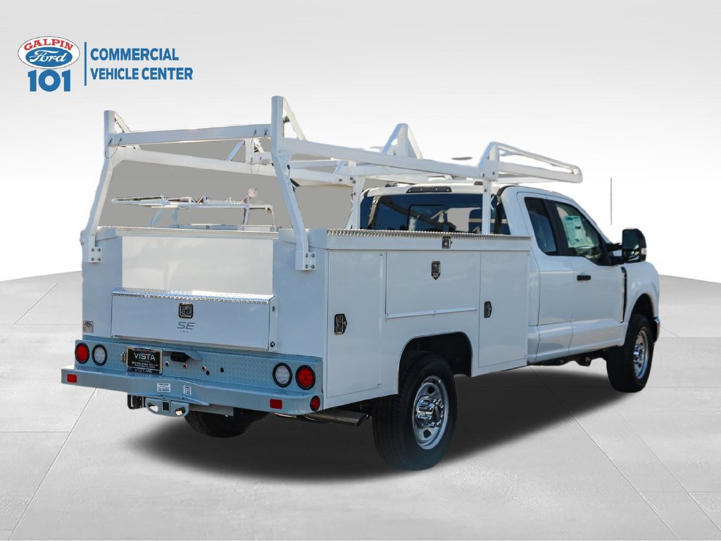 New 2025 Ford F350 XL w/ XL Chrome Package AWD/4WD image 4