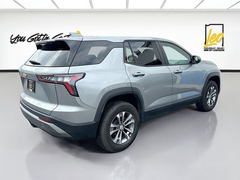 Used 2025 Chevrolet Equinox LT AWD/4WD image 5