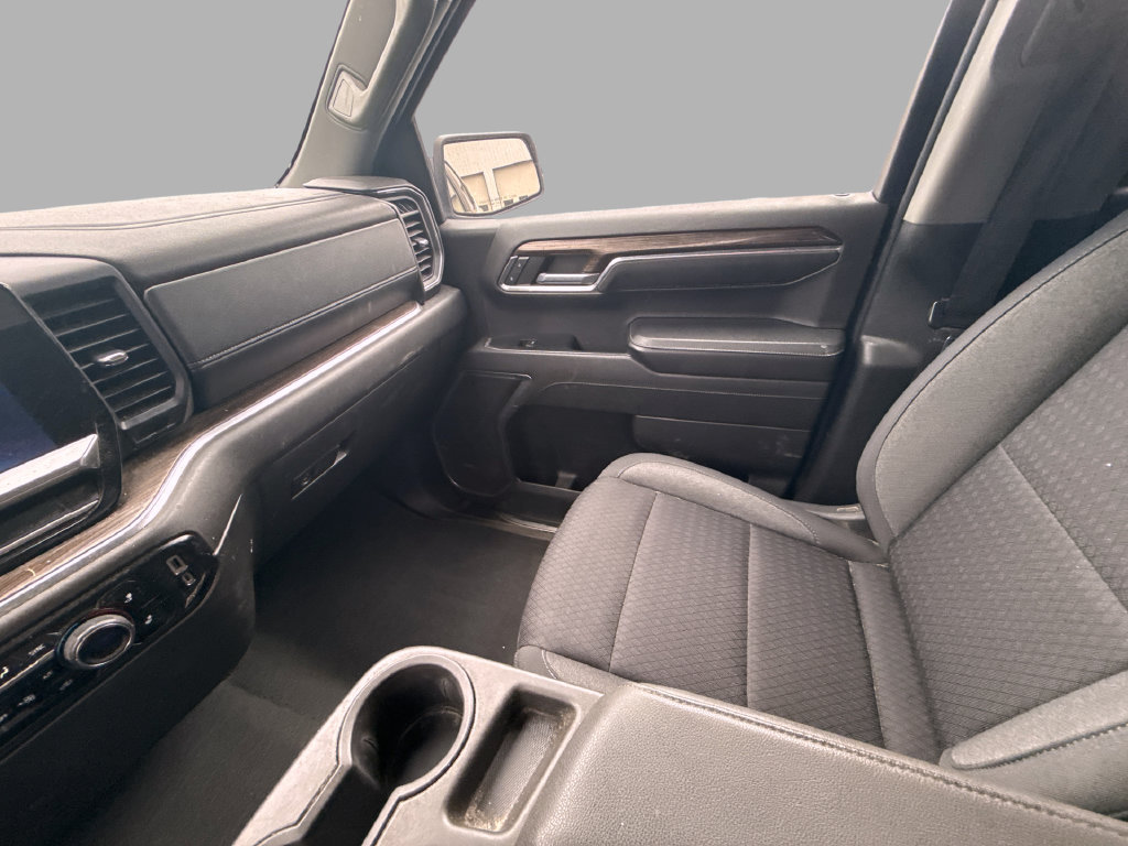 Used 2023 Chevrolet Silverado 1500 LT AWD/4WD image 24