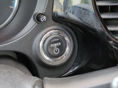 Used 2020 Mitsubishi Outlander GT AWD/4WD image 27