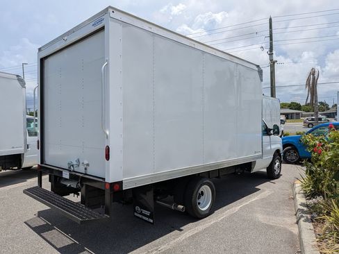 New 2026 Ford E-350 and Econoline 350 Super Duty w/ Power Equipment Group RWD image 9