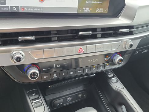 Certified 2024 Kia Telluride S AWD/4WD image 34