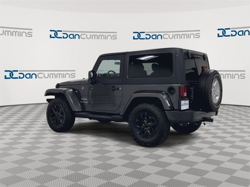 Used 2018 Jeep Wrangler Sport image 6