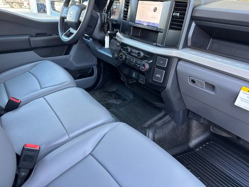 New 2026 Ford F250 XL w/ FX4 Off-Road Package image 15