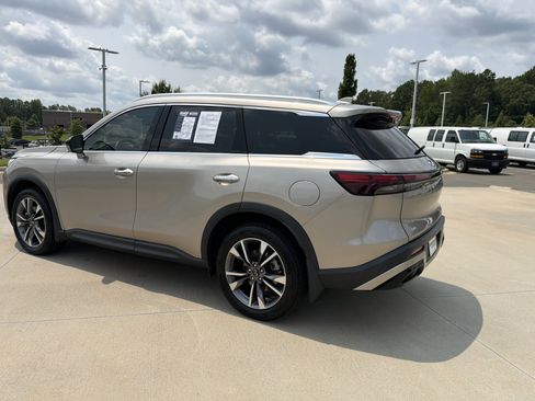 Used 2024 INFINITI QX60 Luxe AWD/4WD image 31