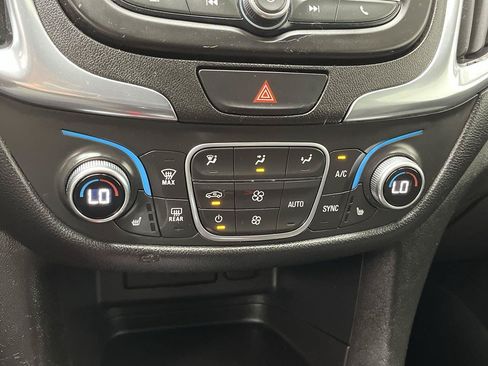 Used 2020 Chevrolet Equinox LT AWD/4WD image 20