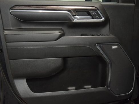 Certified 2024 Chevrolet Silverado 2500 LTZ w/ LTZ Premium Package image 52