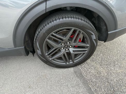 Used 2025 Ford Explorer ST-Line w/ Premium Package image 58