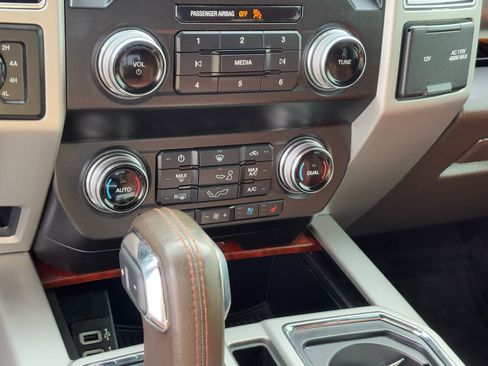 Used 2020 Ford F150 King Ranch w/ Equipment Group 601A Luxury image 27