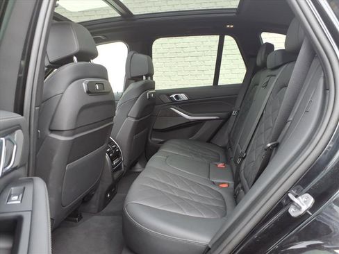 Used 2025 BMW X5 xDrive40i image 13