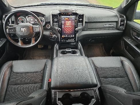 Used 2024 RAM 1500 Big Horn AWD/4WD image 8