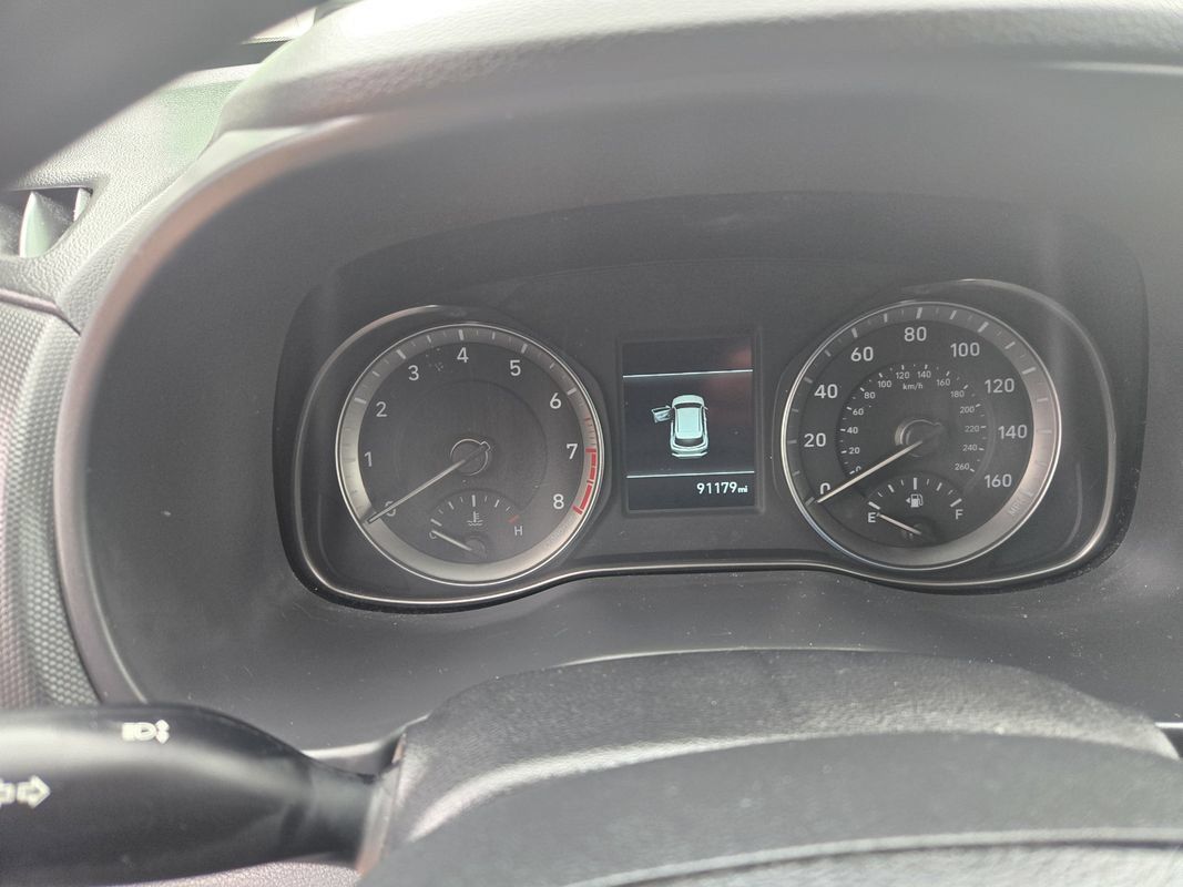 Used 2018 Hyundai Kona SE AWD/4WD image 17