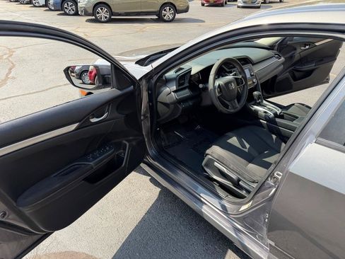 Used 2016 Honda Civic LX image 9