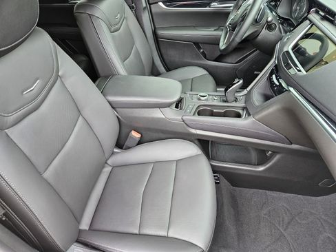 New 2026 Cadillac XT5 Premium Luxury FWD image 17