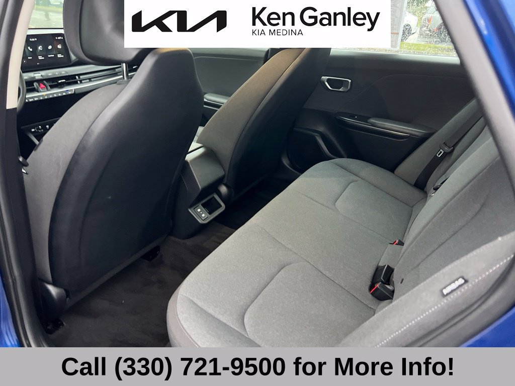Certified 2025 Kia K4 FWD image 47