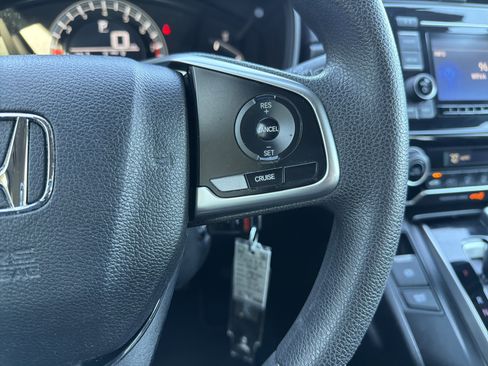 Used 2018 Honda CR-V LX image 20