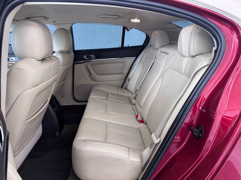 Used 2013 Lincoln MKS FWD image 12
