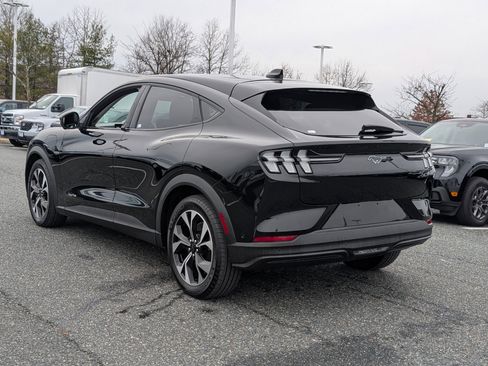 Certified 2024 Ford Mustang Mach-E Select w/ Comfort Package Lite image 5