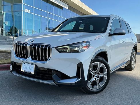Certified 2023 BMW X1 xDrive28i w/ Convenience Package image 1
