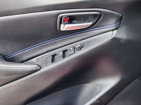 Used 2019 Toyota Yaris XLE FWD image 23