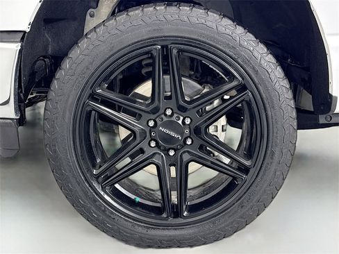 Used 2021 Ford F150 XLT w/ Trailer Tow Package image 11