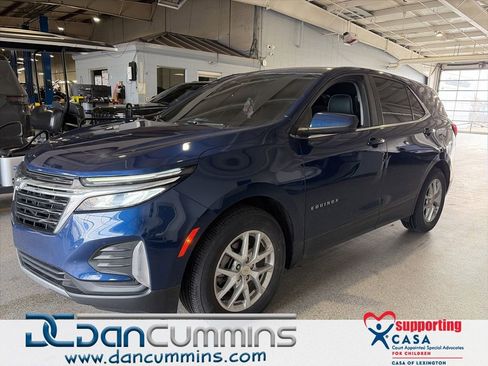 Used 2022 Chevrolet Equinox LT image 1