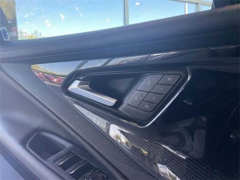 Certified 2025 Chevrolet Blazer EV RS image 24