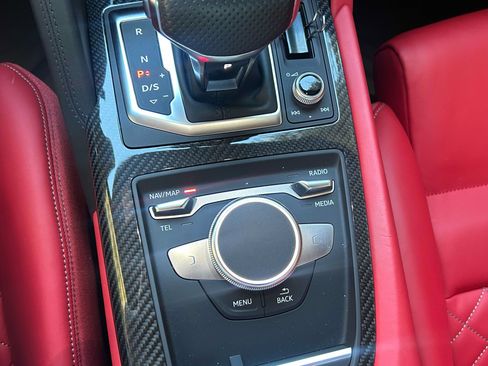 Used 2022 Audi R8 V10 performance AWD/4WD image 13
