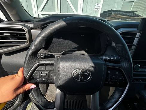 Certified 2023 Toyota Sequoia SR5 w/ SR5 Premium Package AWD/4WD image 6
