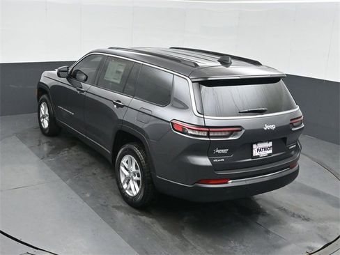 New 2025 Jeep Grand Cherokee L Laredo image 35