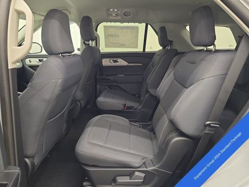 Certified 2026 Ford Explorer Active AWD/4WD image 20