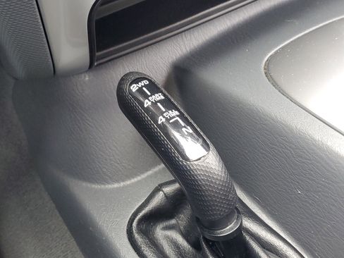 Used 2006 Jeep Liberty Limited image 22