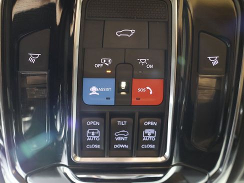 Used 2024 Jeep Grand Cherokee L Summit w/ Advanced Protech Group IV image 66