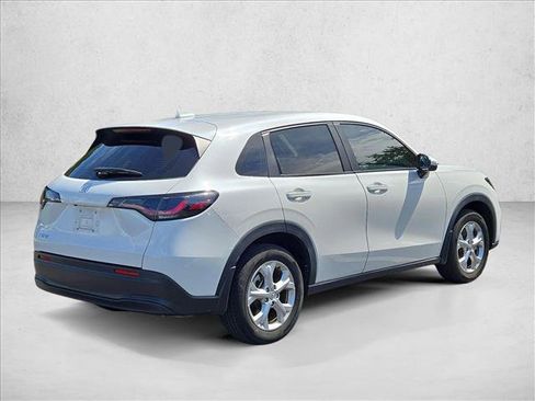 Used 2024 Honda HR-V LX image 5