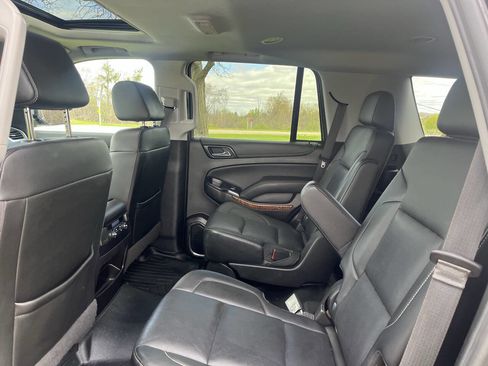 Used 2020 Chevrolet Tahoe Premier AWD/4WD image 25